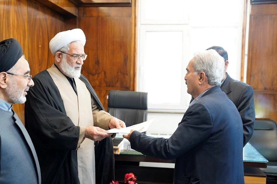 عمومی